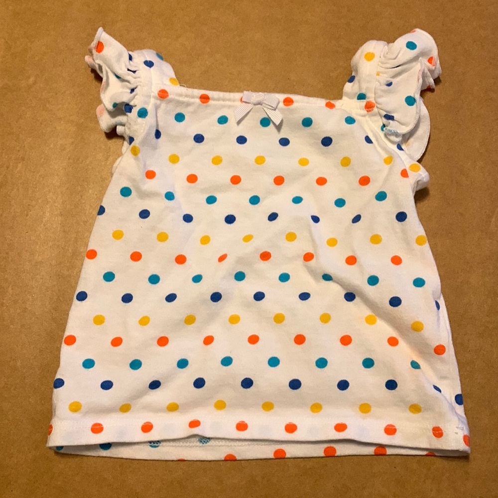 Polka dot tank top ruffled sleeves